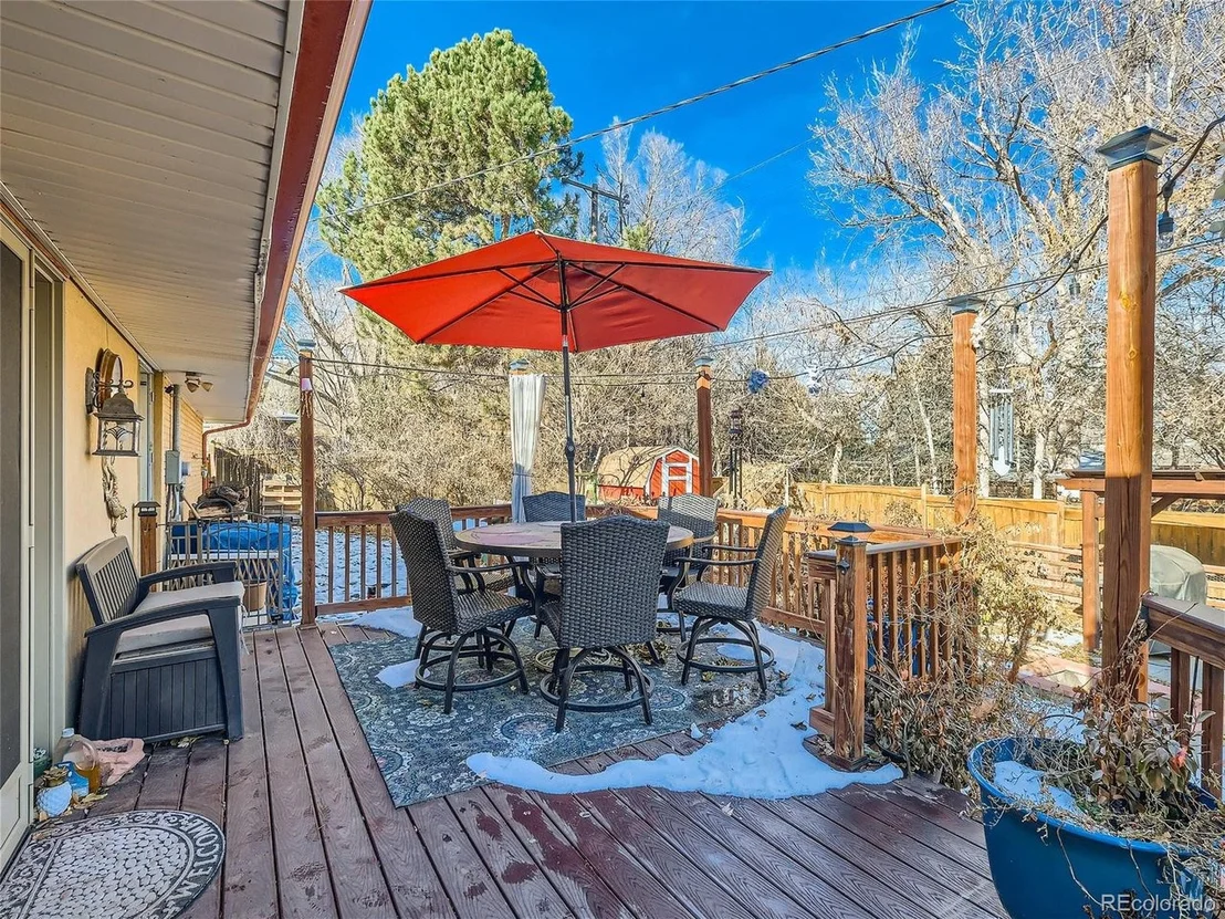 Photo of 2111 Glenfair Dr