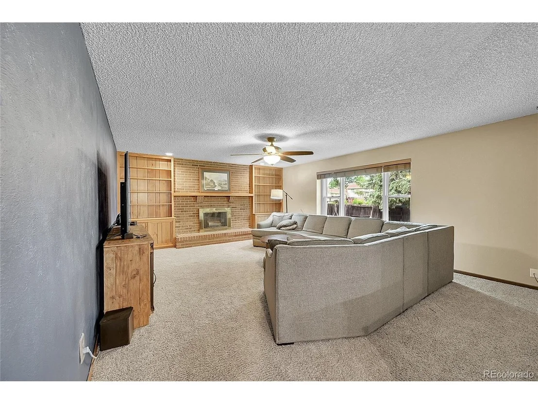 Photo of 12844 Columbine Cir