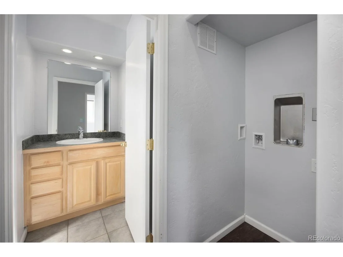 Photo of 231 Alpine Rd