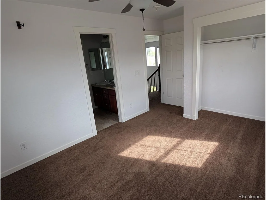 Photo of 4590 Pleasant Valley Cir