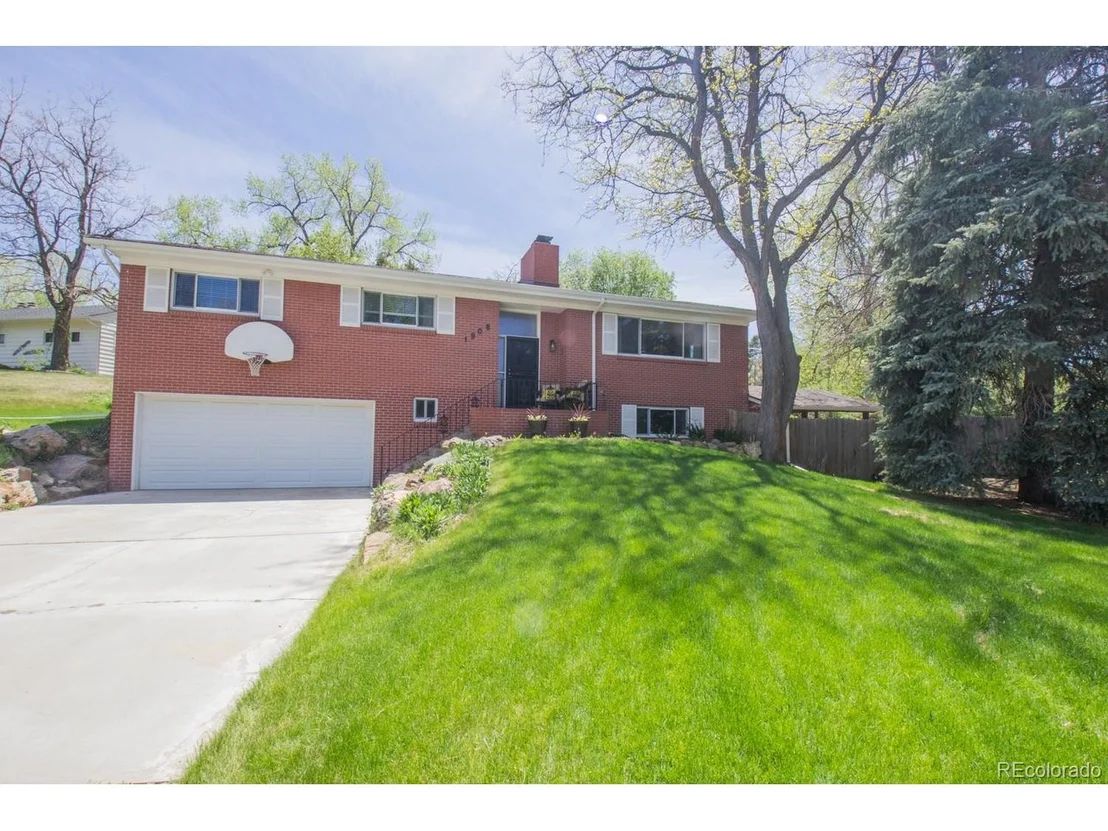 Photo of 1908 Taft Dr