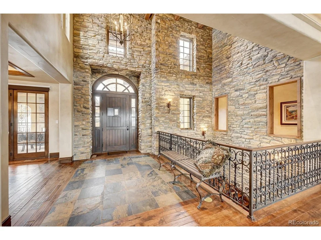 Photo of 484 Spring Ranch Dr