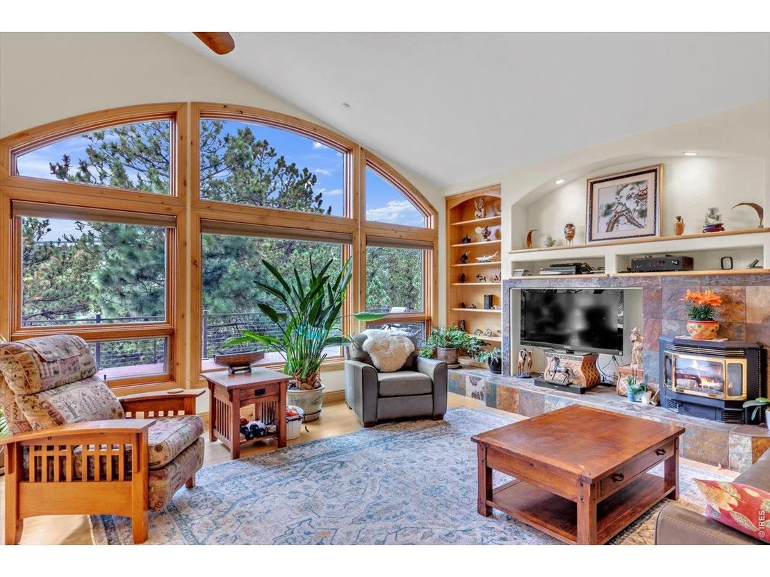 Photo of 165 Bison Dr