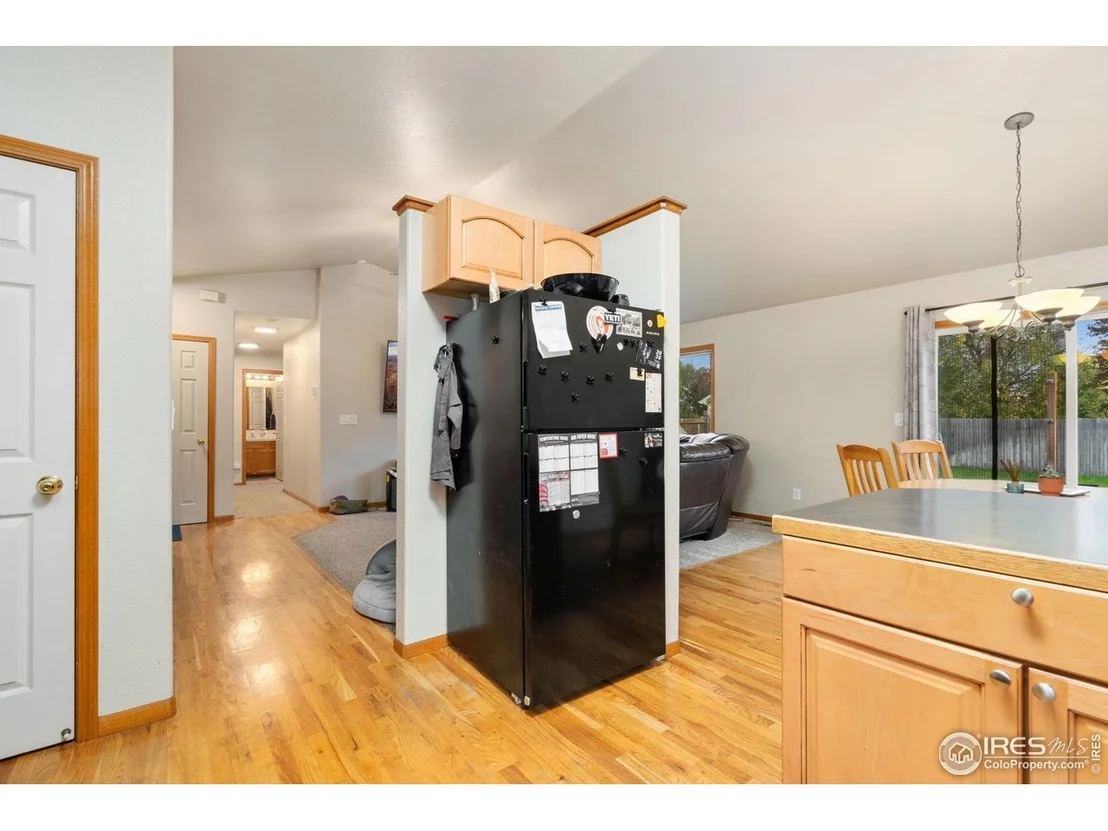 Photo of 305 Amber Dr