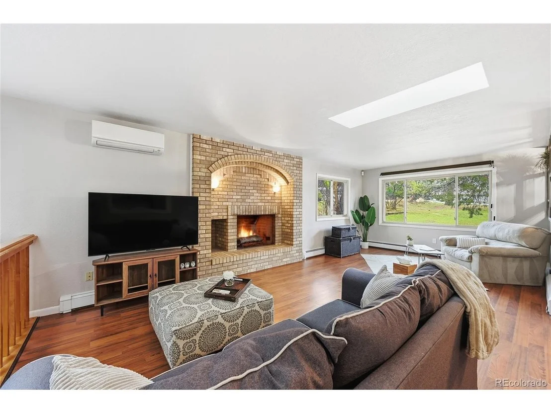 Photo of 6930 Hillpoint Pl