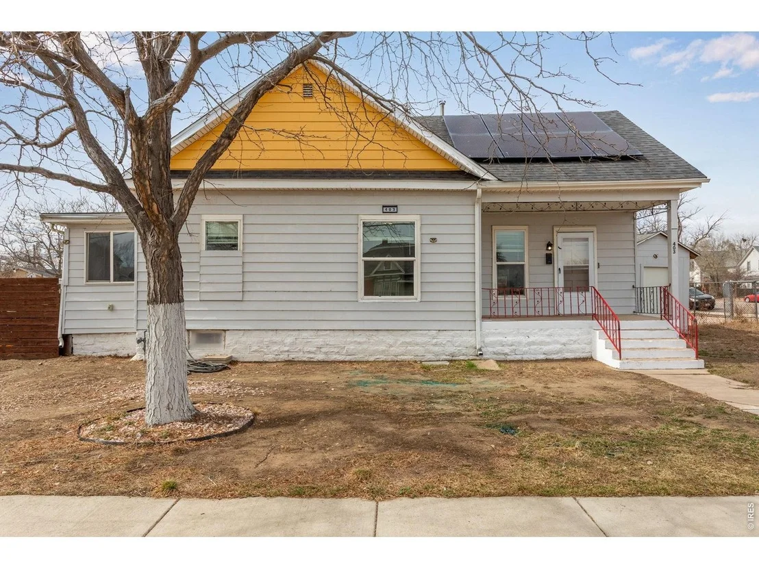 Photo of 403 9th Ave