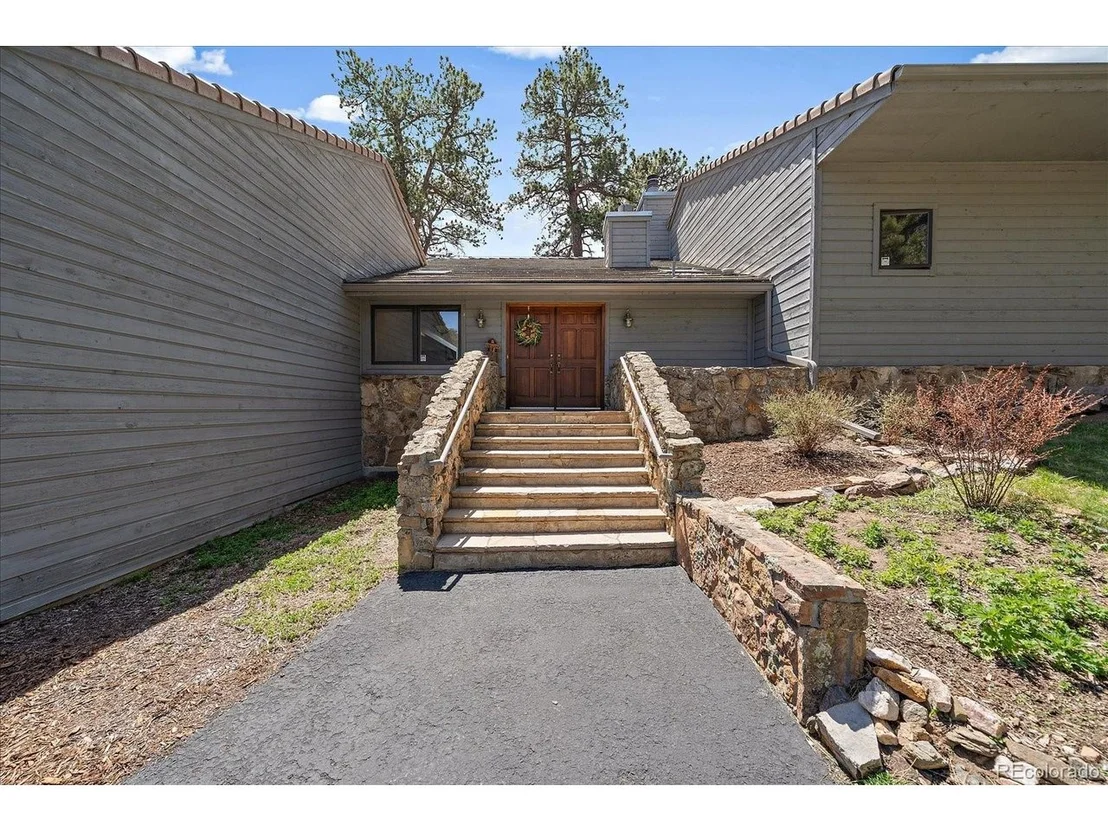Photo of 395 Spring Ranch Dr