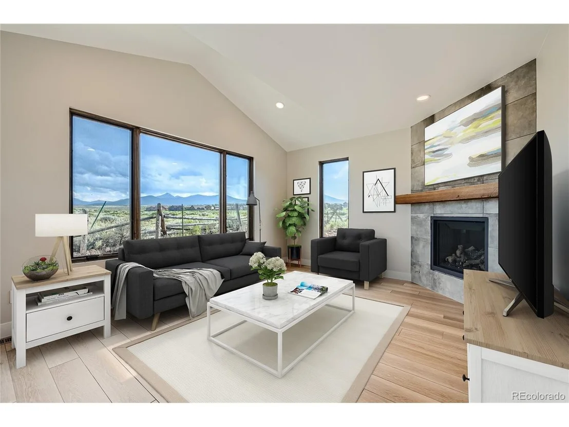 Photo of 2600 Lupine Ln
