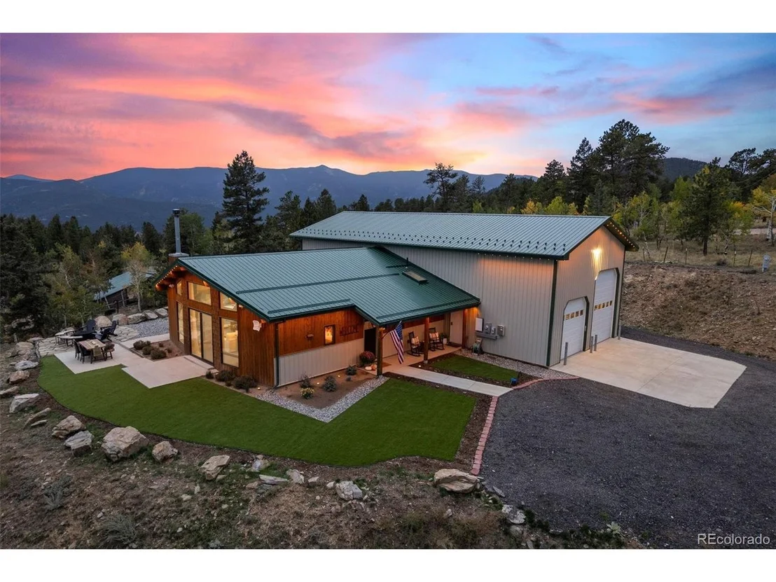 Photo of 150 Summit Dr
