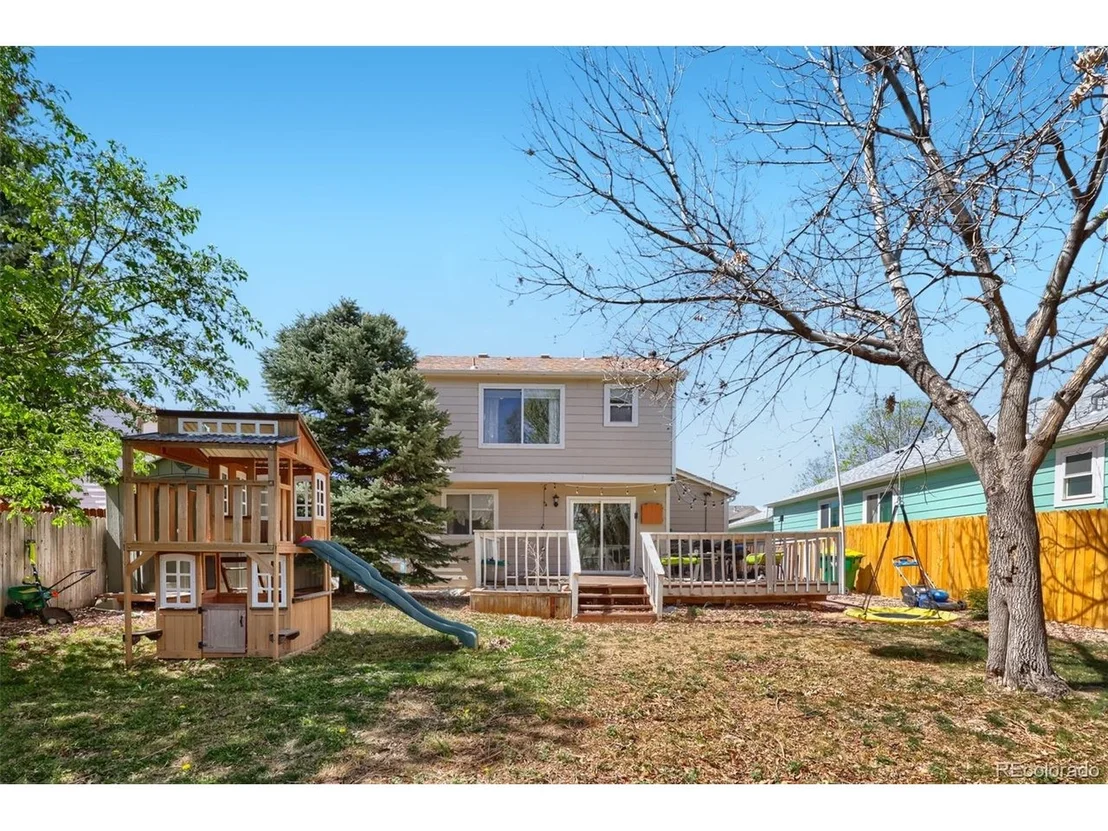 Photo of 8746 Cloverleaf Cir