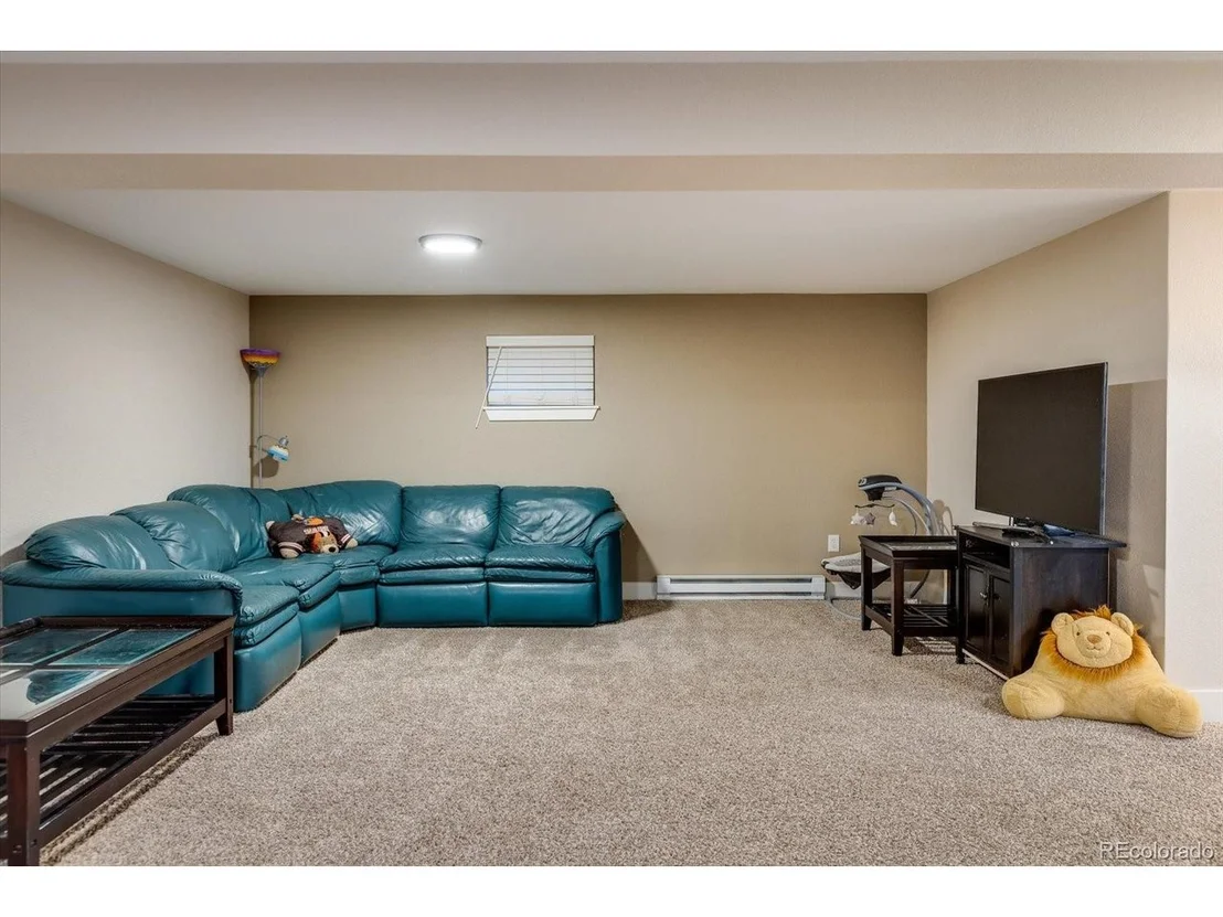 Photo of 11624 Flower Ln
