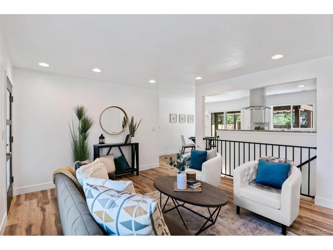 Photo of 2225 Floral Dr