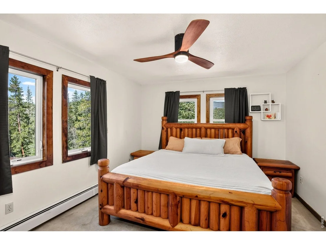 Photo of 104 E Dory Way