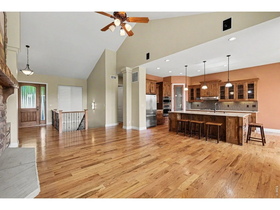 Photo of 5661 Mid Pointe Dr