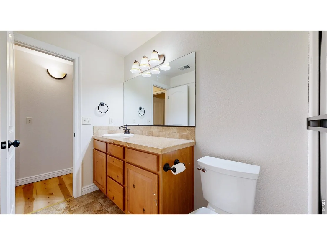 Photo of 313 Telluride Dr