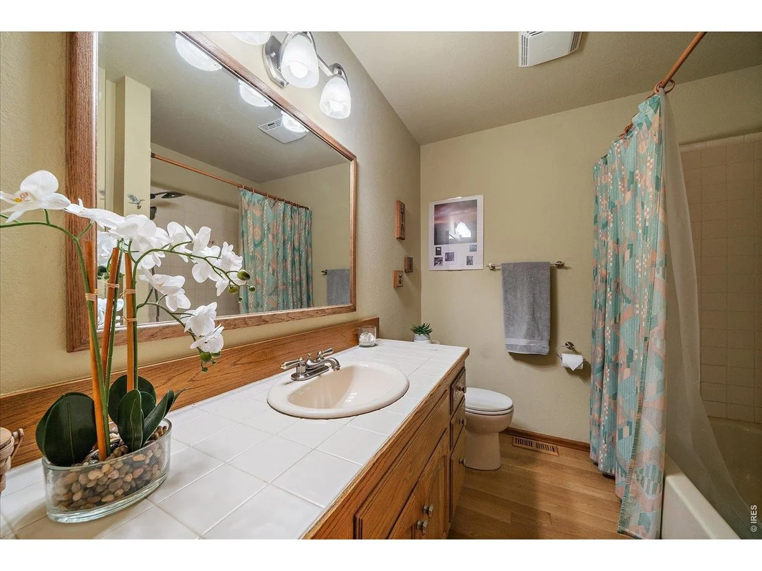 Photo of 902 Rock Lake Rd