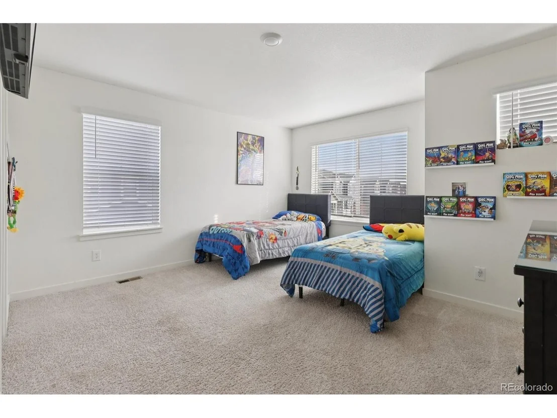 Photo of 45877 Orchid Ave