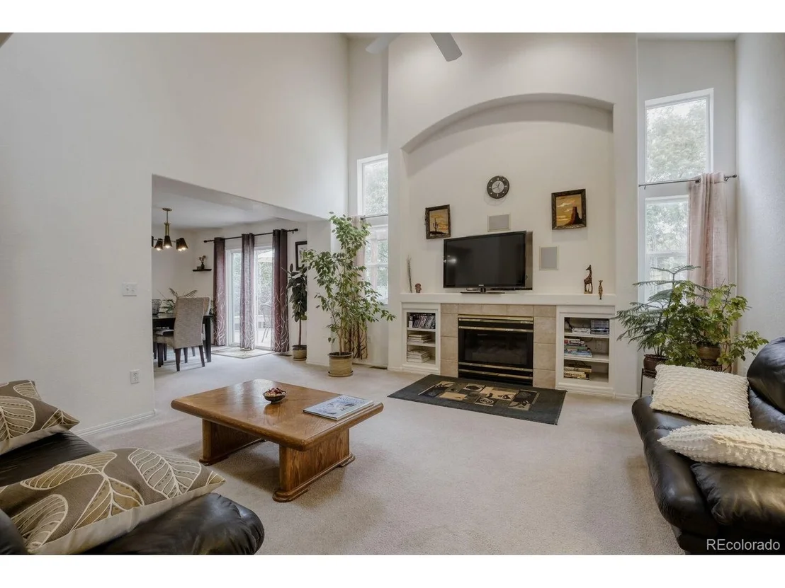 Photo of 1355 Carnation Cir