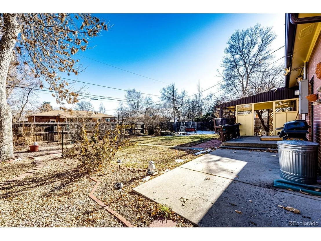 Photo of 6584 Kline St