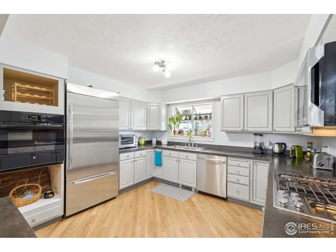 Photo of 803 Laurel Ave