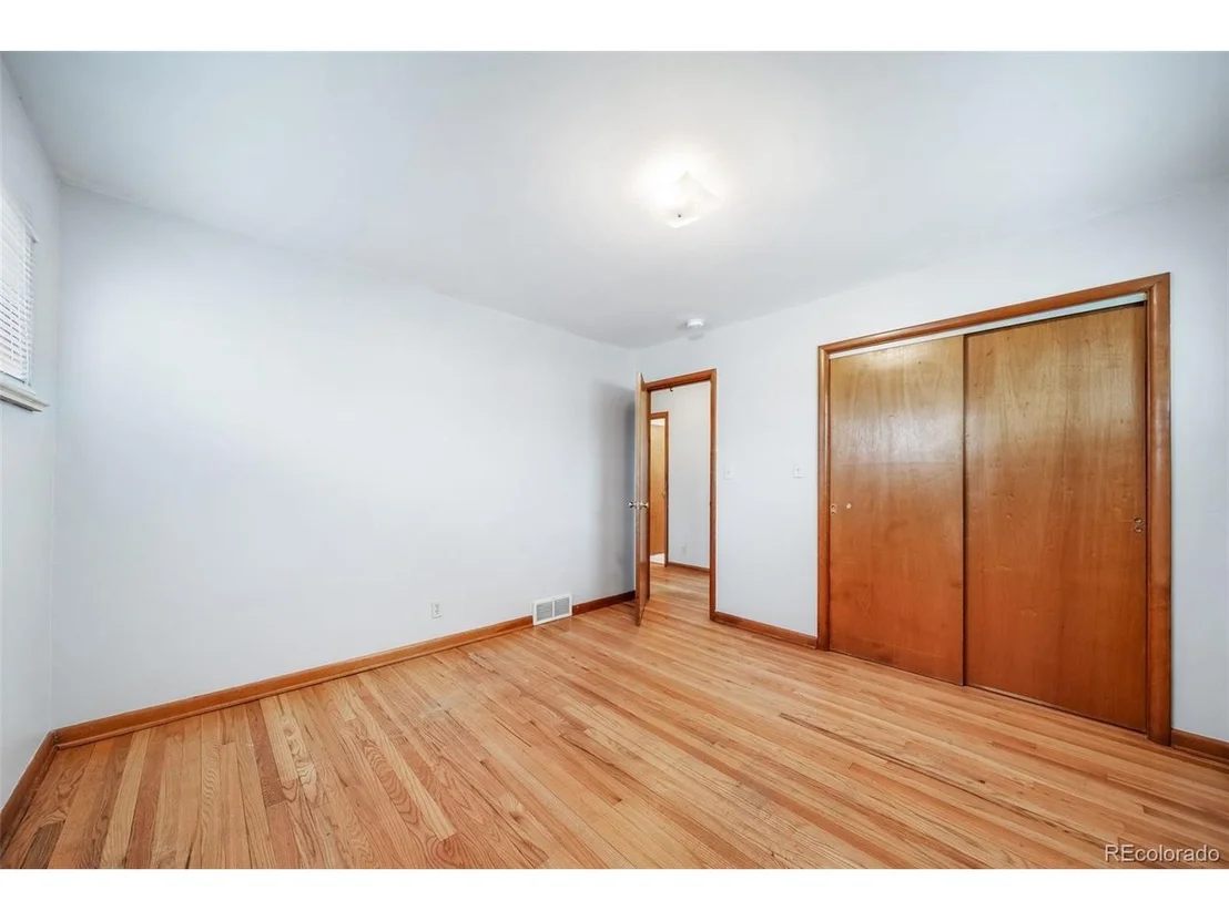 Photo of 2228 Newark St