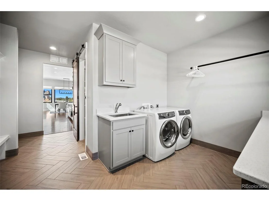 Photo of 3726 Pinehurst Cir