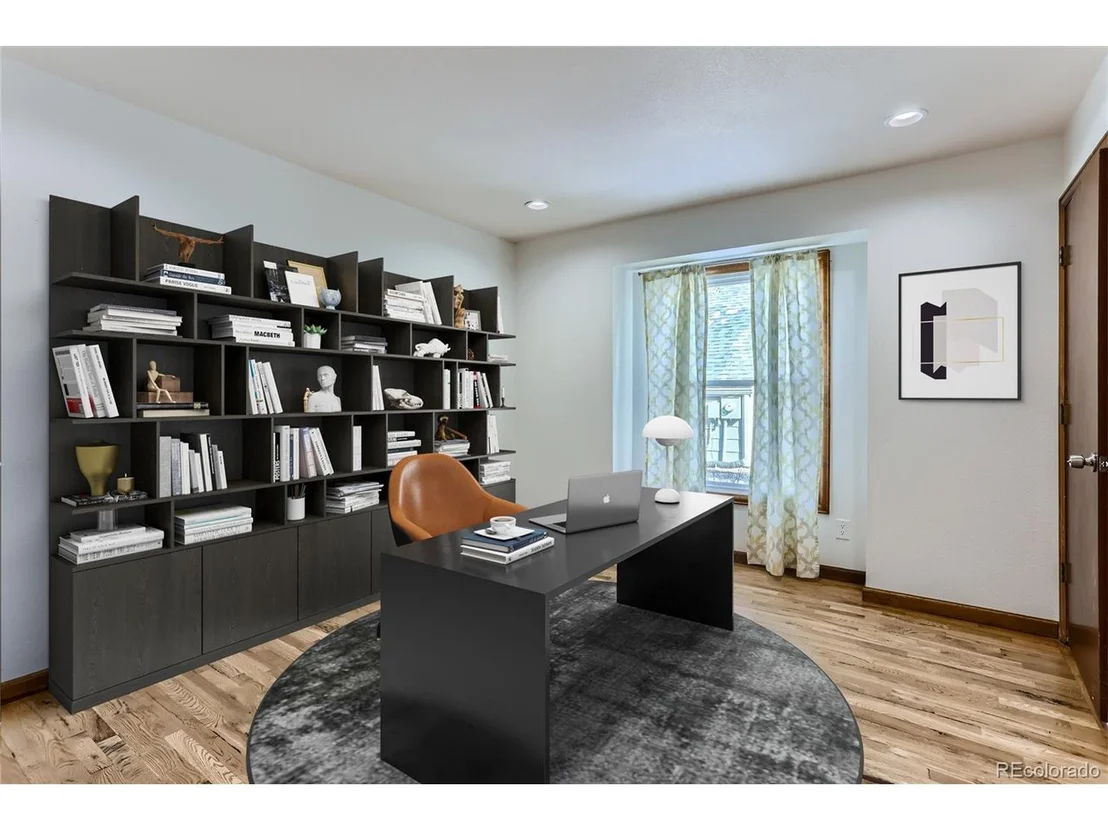 Photo of 11612 E Cornell Cir