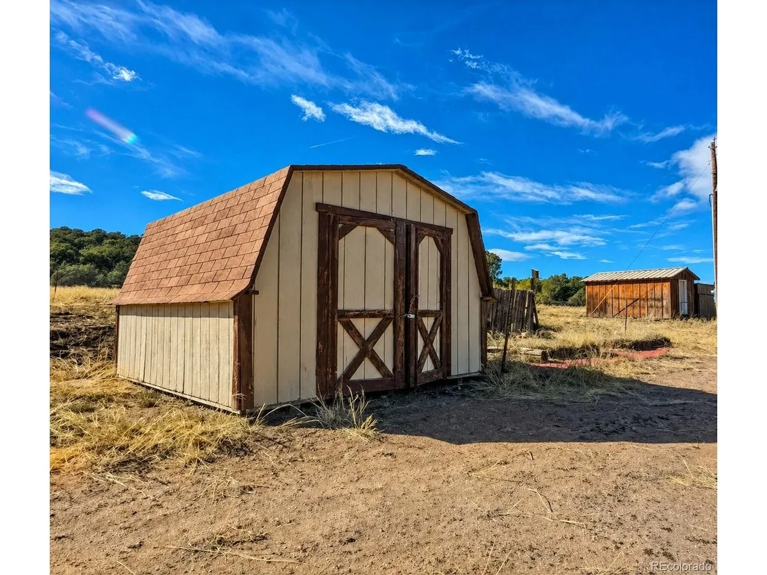 Photo of 479 Meadow Dr