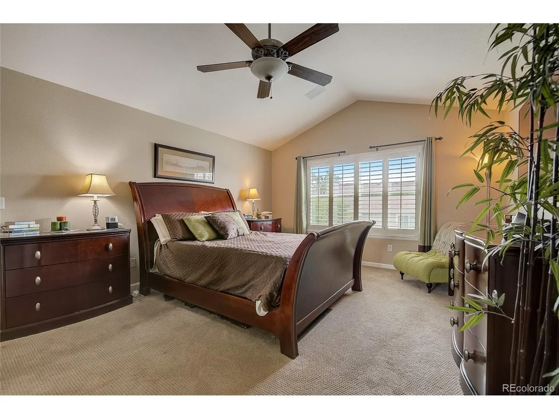 Photo of 10085 Glenstone Cir