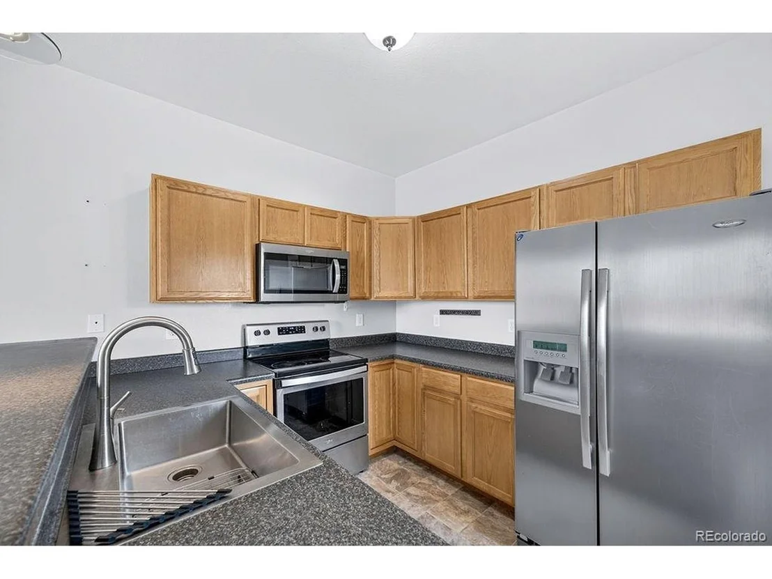 Photo of 370 Naples St