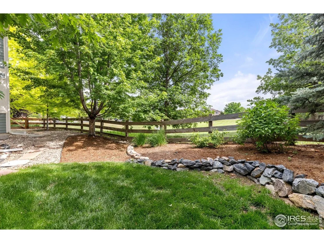 Photo of 1231 Hawk Ridge Rd