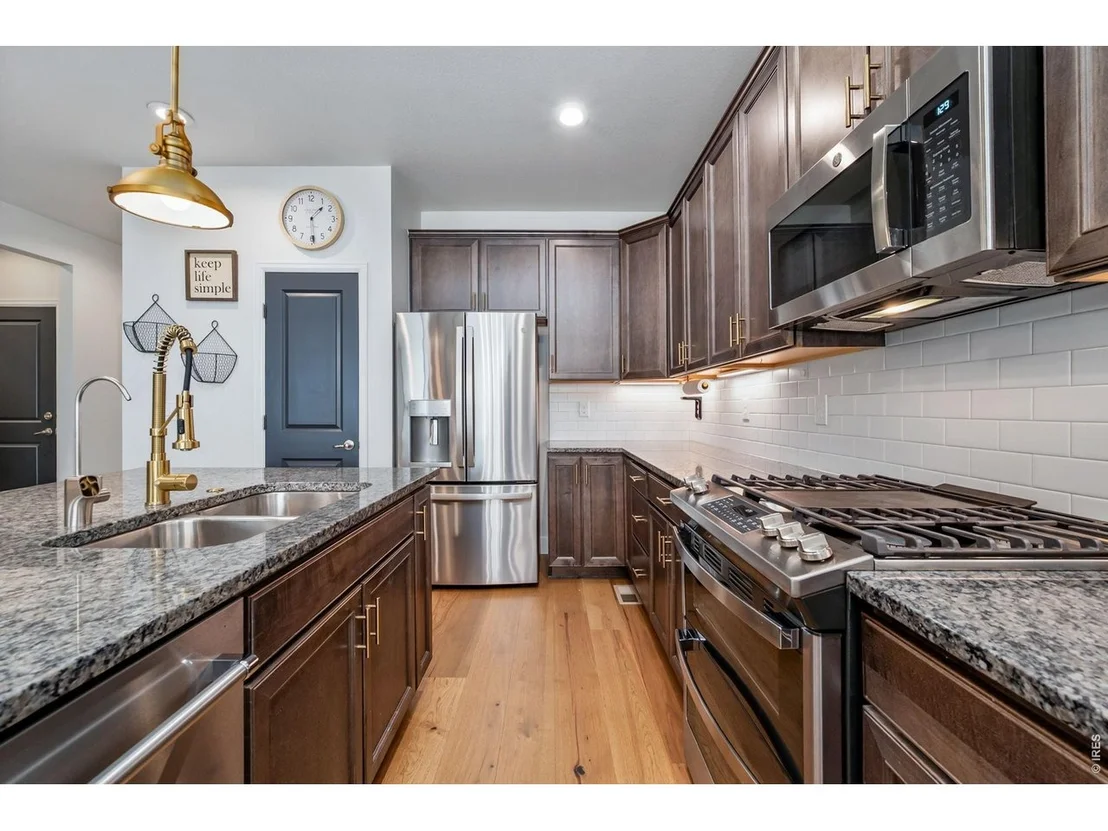 Photo of 563 Country Rd