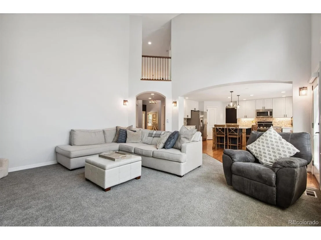 Photo of 6740 Sage Ave