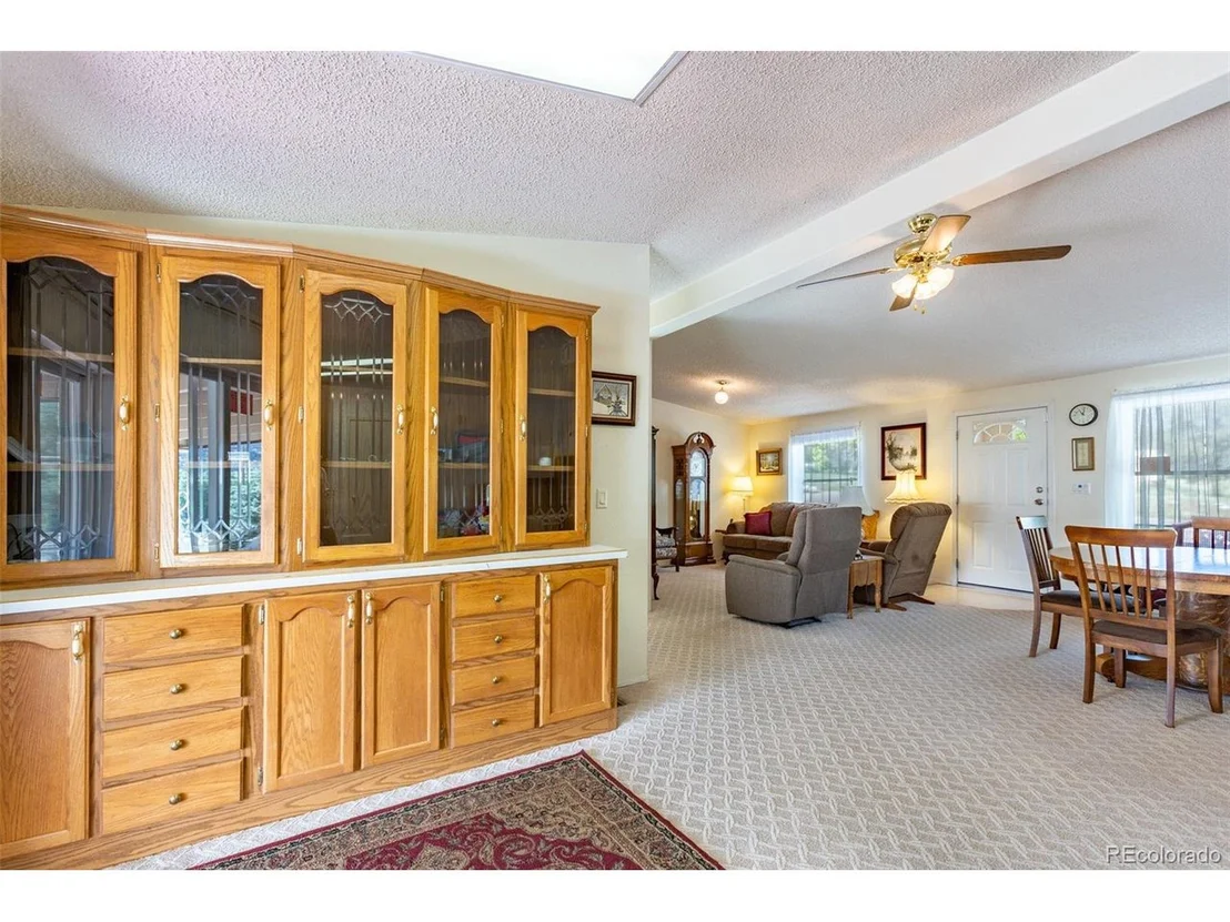 Photo of 246 Loop Dr