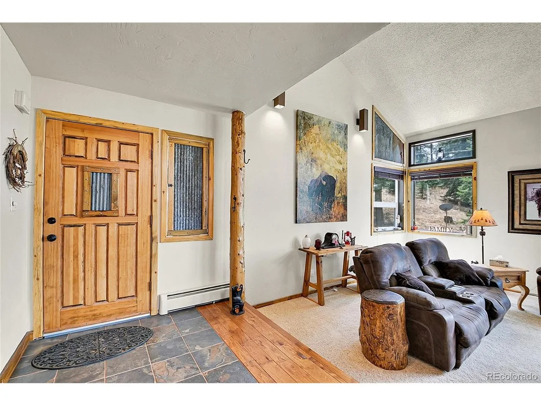 Photo of 7614 Malamute Dr