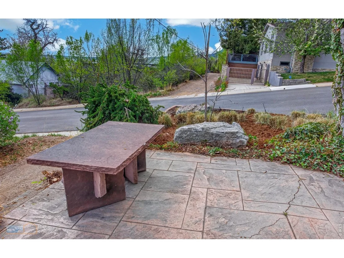 Photo of 315 Evergreen Ave