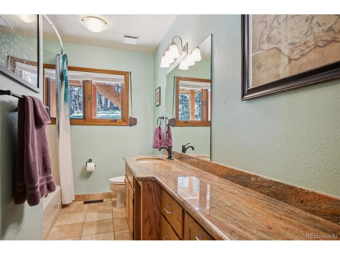 Photo of 25357 Snyder Ave
