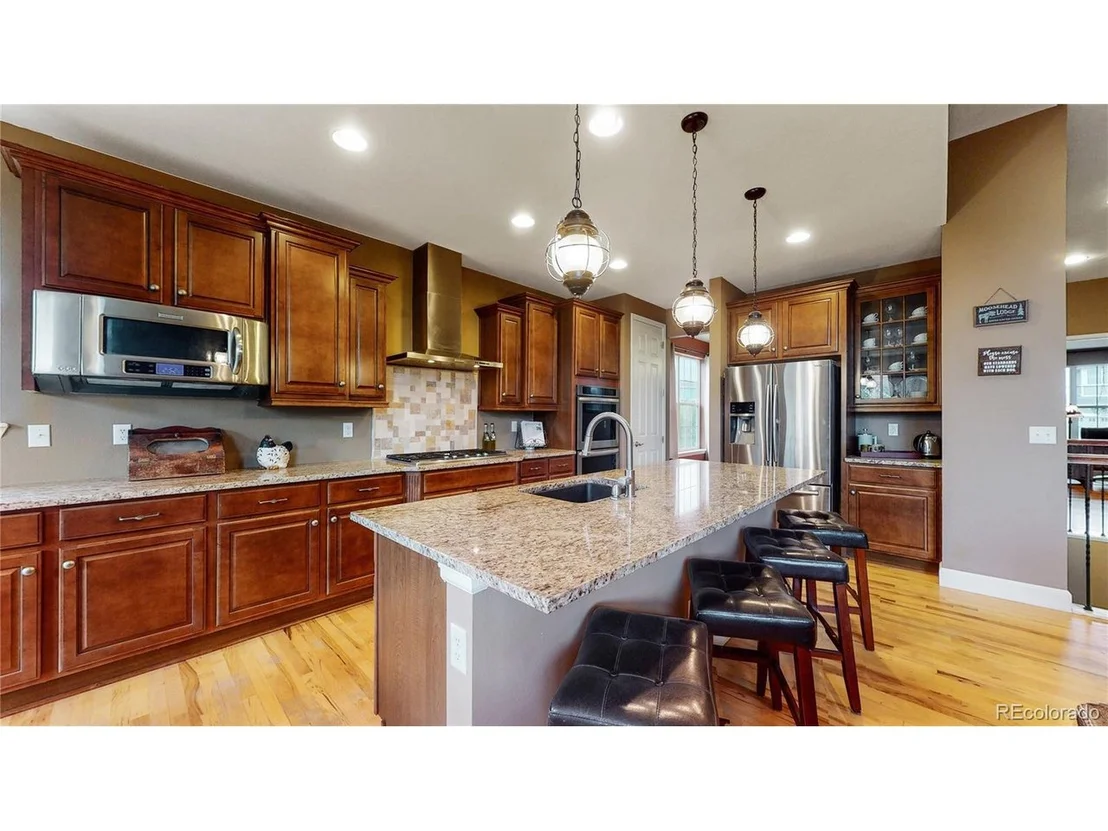 Photo of 23570 E Swallow Cir
