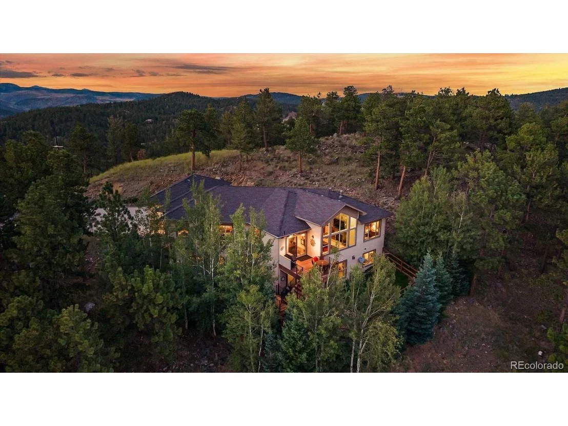Photo of 1029 Blue Grass Trl
