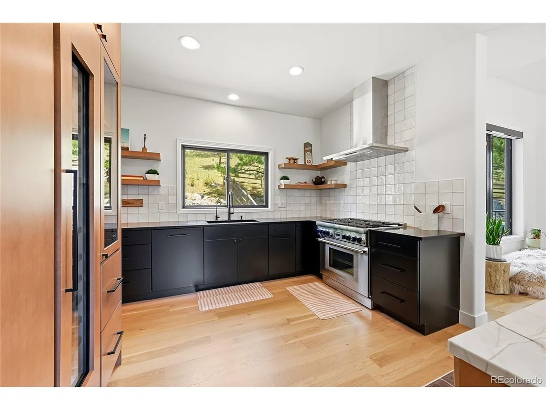 Photo of 1922 Baldy Ln