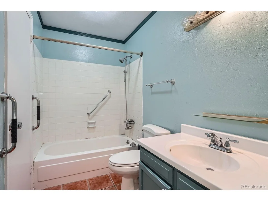 Photo of 17332 E Prentice Cir