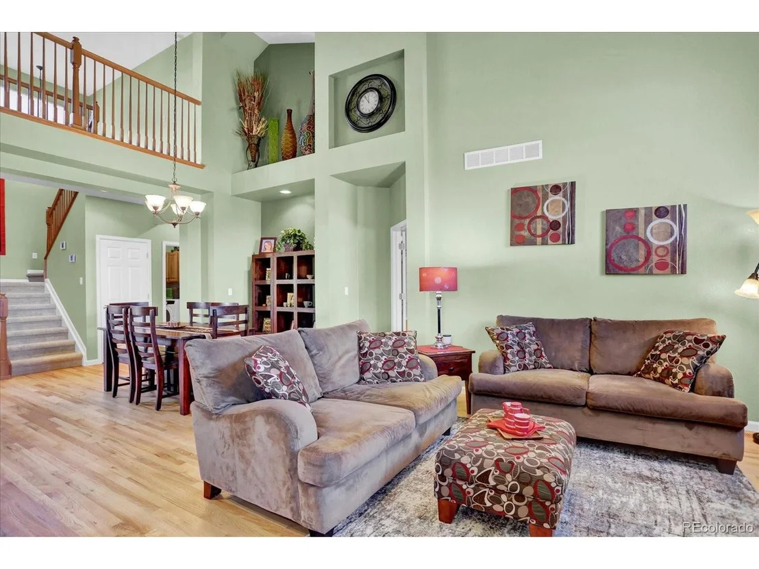 Photo of 8419 Devinney Ct