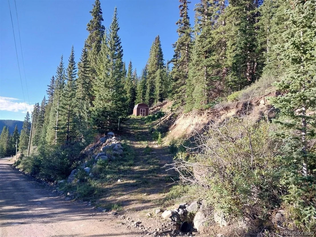 Photo of 1062 Roberts Rd