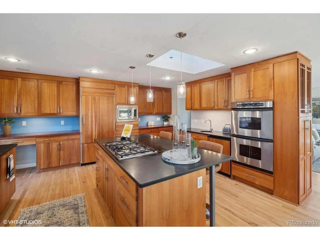 Photo of 38 Hillside Dr