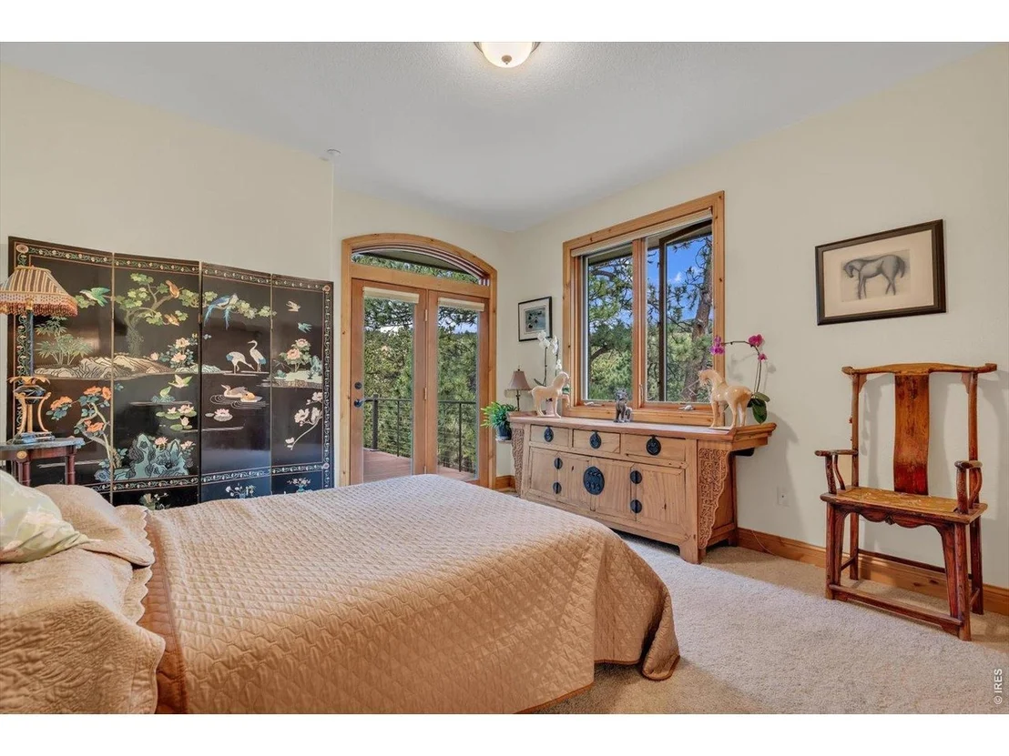 Photo of 165 Bison Dr