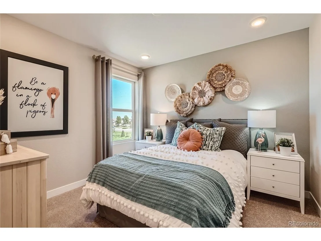 Photo of 4997 Thistle Dr
