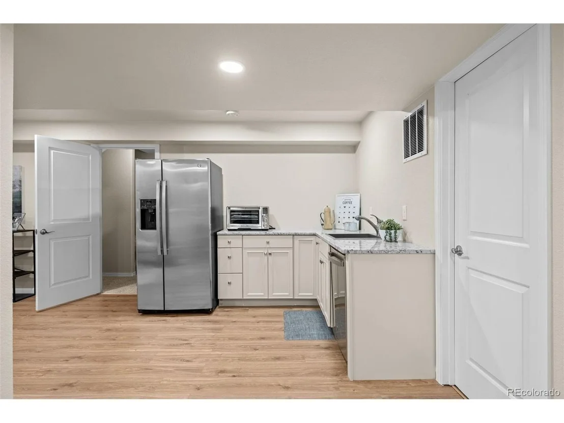 Photo of 7510 Loveland Cir