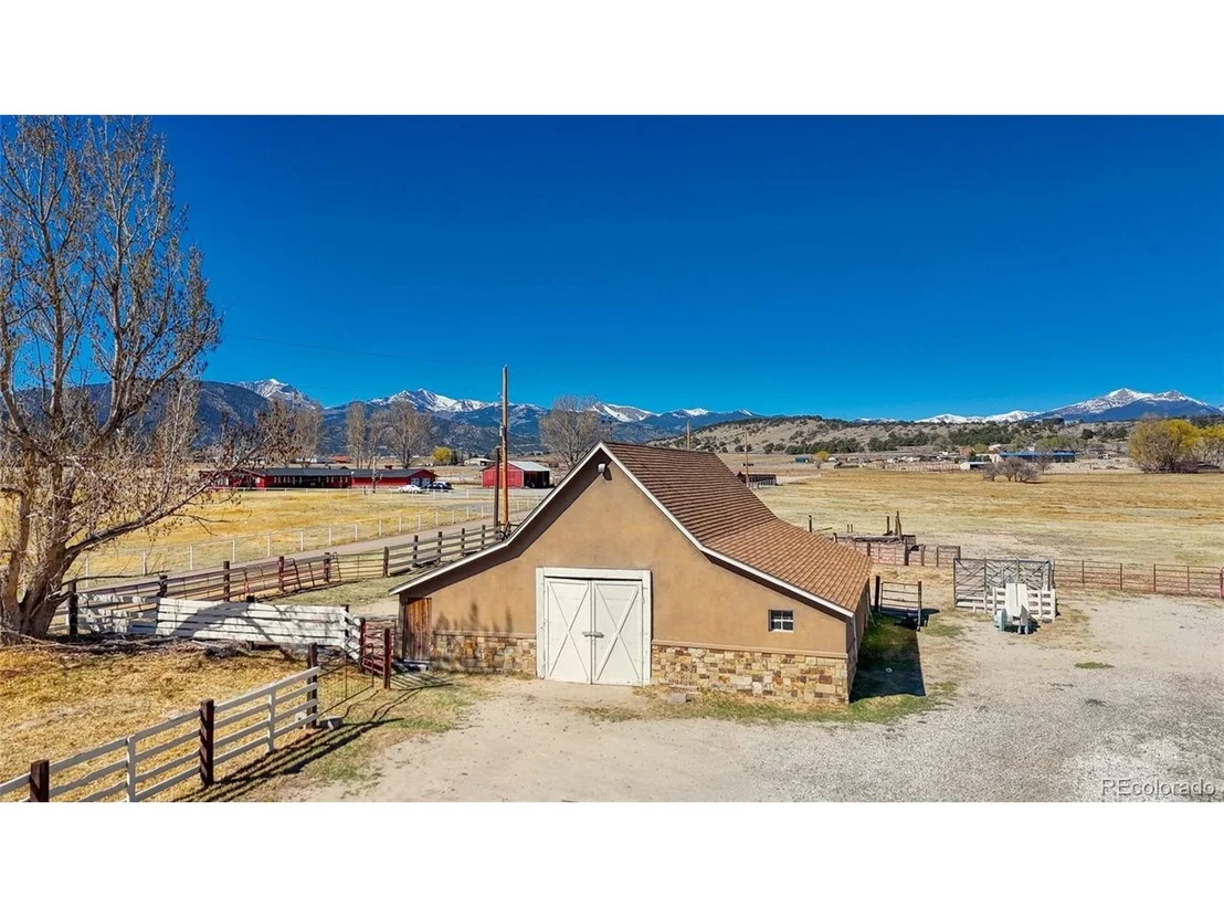 Photo of 7885 County Road 145