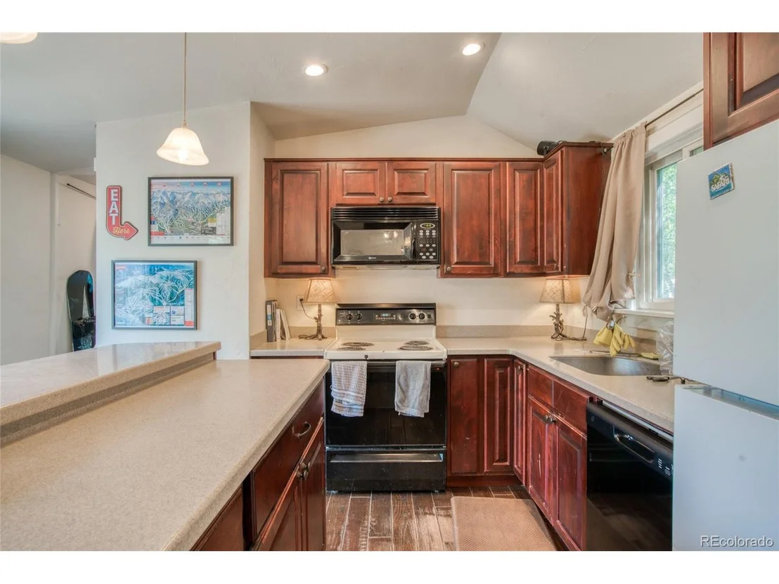 Photo of 64 Reiling Rd