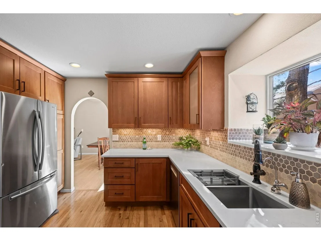 Photo of 1620 Oak Ave